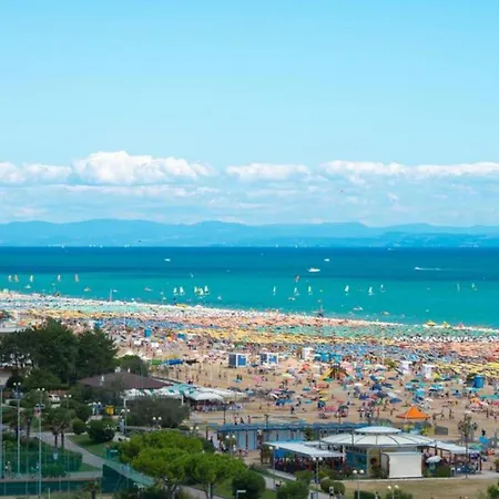 Discover Your Seaside Escape In 아파트 비비오네