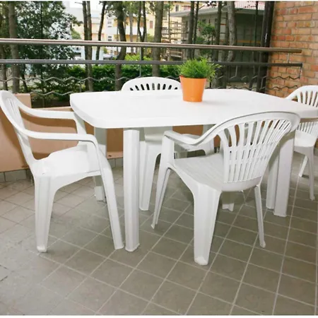 Seaside Escape In Apartmán Bibione